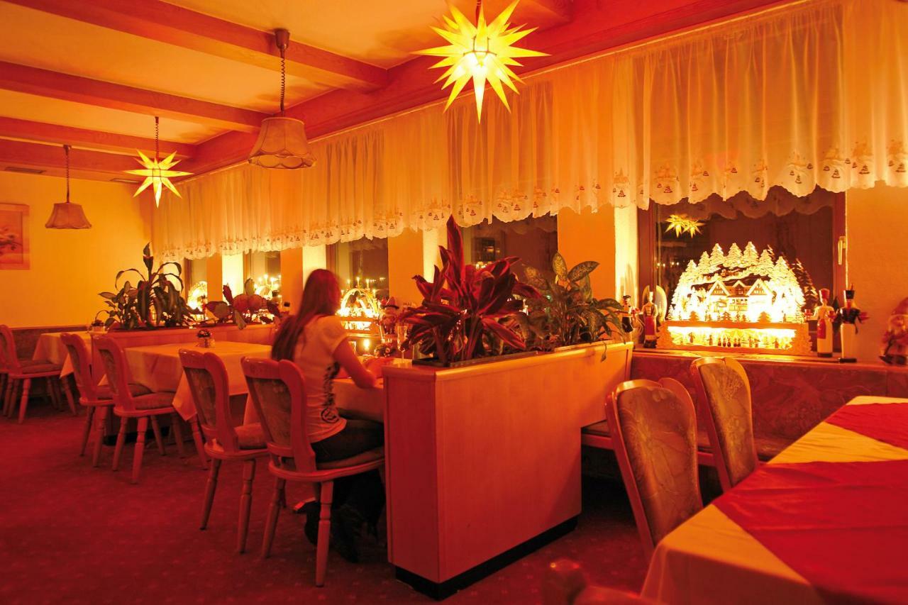 Hotel Und Restaurant Buehlhaus Eibenstock Bagian luar foto